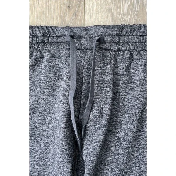 Lululemon Engineered Warmth Gray Jogger Sweatpants Mens Sz Large LM5ARES - Picture 3 of 9